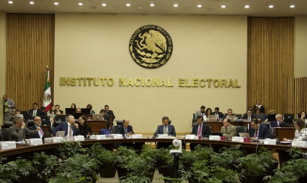 Edicion8 nota3a ine 1024x611 - La independencia del árbitro electoral