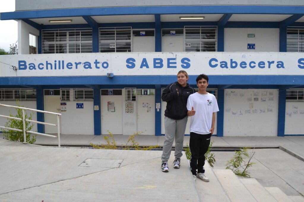 a 3 1024x682 - Estudiantes iturbidenses encuentran en prepa pro una opción para continuar con su educación