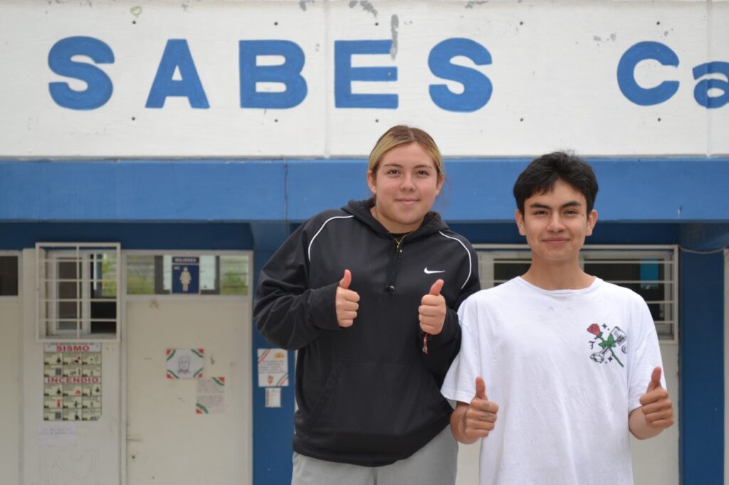 b 1 1024x682 - Estudiantes iturbidenses encuentran en prepa pro una opción para continuar con su educación