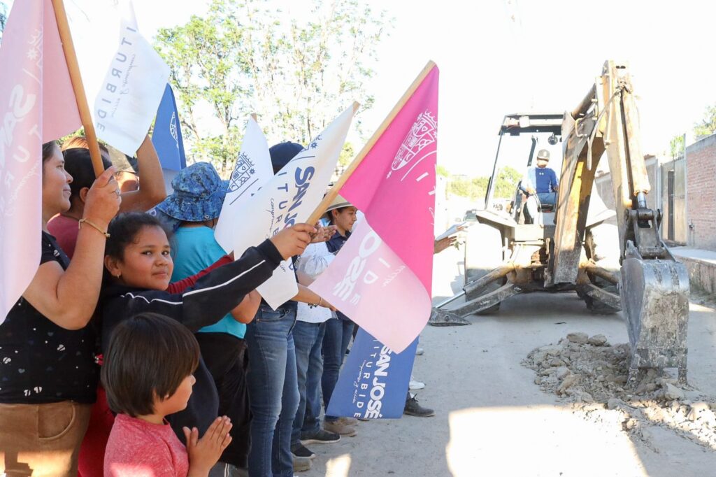 1 4 1024x682 - Loma de Buenavista y Pueblo Nuevo tendrán nuevas vialidades