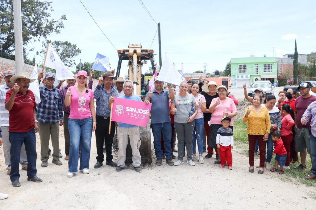 1 1 1024x682 - Arranca obra de construcción de empedrado en La Cinta