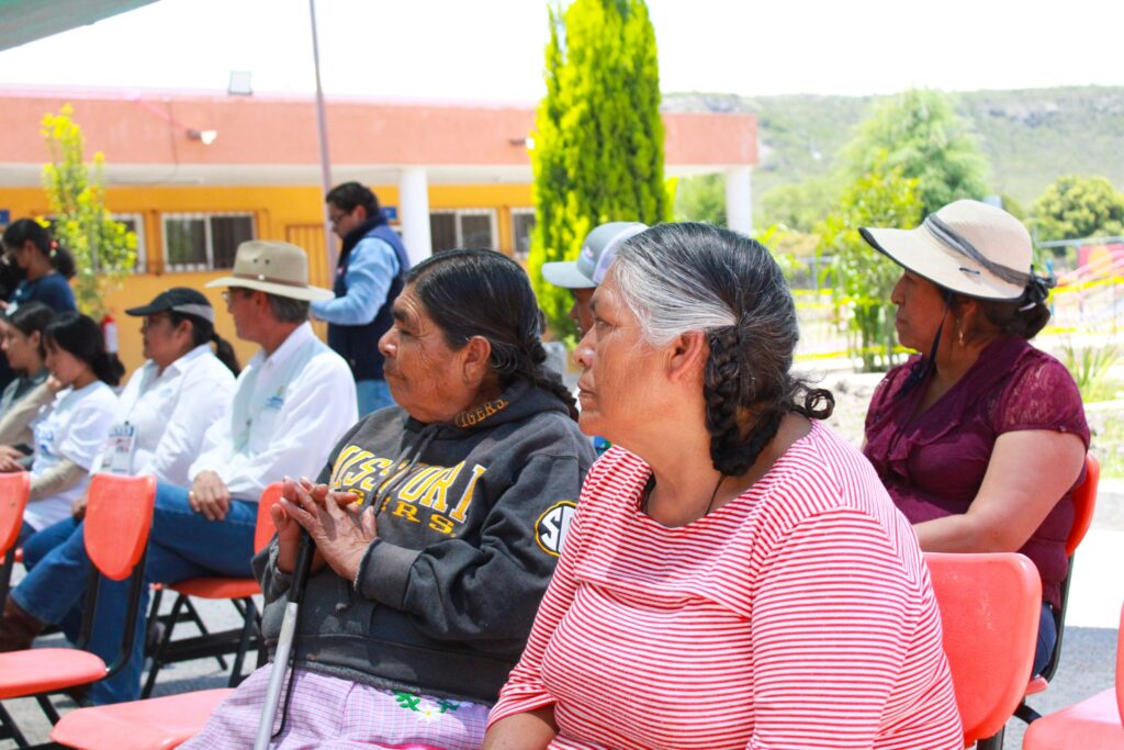 4 6 1024x683 - Ponen en marcha décima obra de programa “50 obras y más”; beneficio para zona rural por más de 2mdp