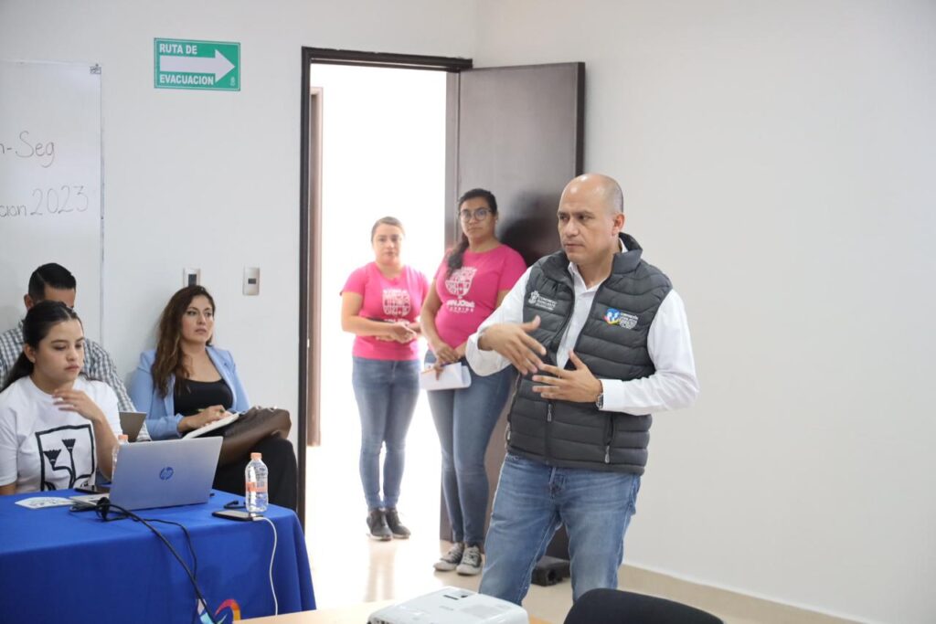 1 12 1024x683 - A apostar por prevención para atender problemática de inseguridad en los municipios: Martín López Camacho