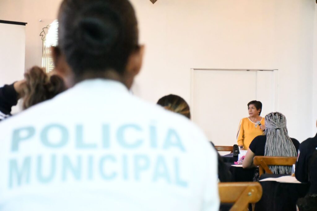 2 31 1024x682 - Realizan quinta sesión del Curso para el Fortalecimiento de Liderazgo de las Mujeres en Instituciones de Seguridad