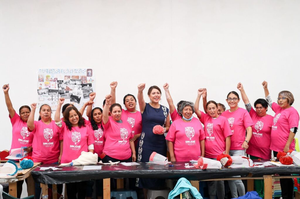 3 33 1024x682 - Atiende Instituto Municipal de las Mujeres a mil 111 mujeres a través de “Juntas Podemos”