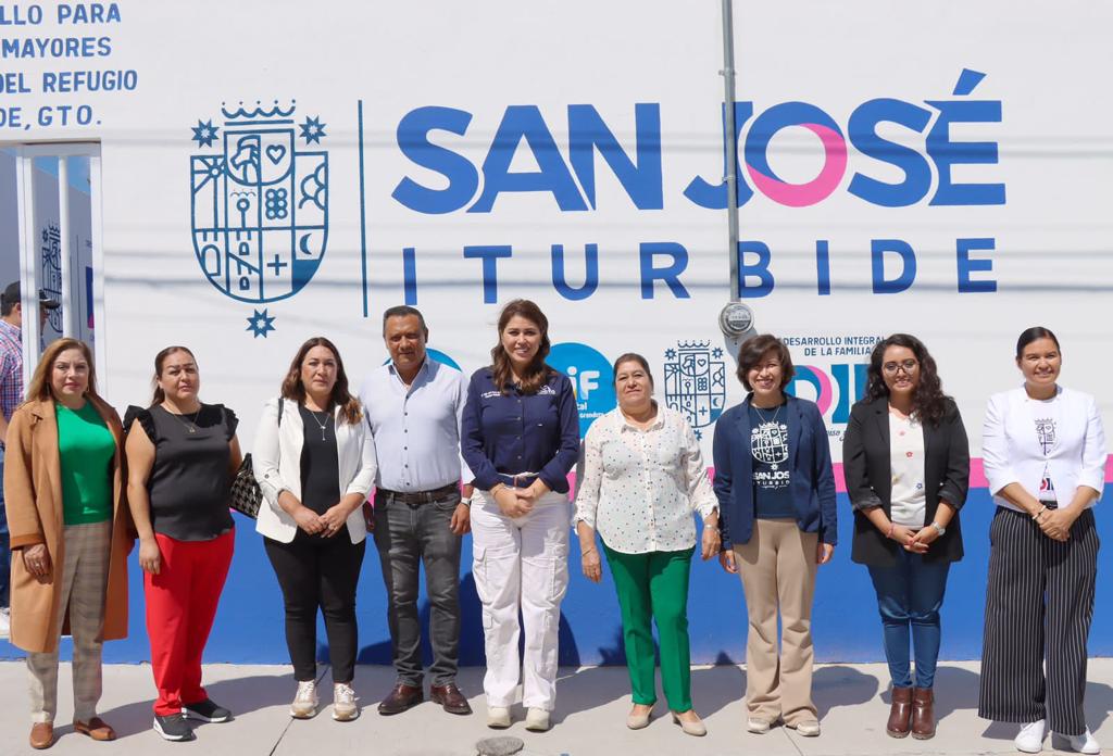 4 35 - Reapertura Cindy Arvizu instalaciones para atención de adultos mayores en Ojo de Agua del Refugio