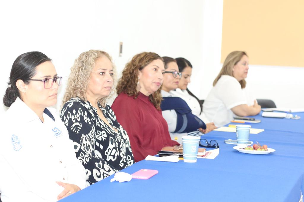 4 - Participan funcionarias de San José Iturbide en taller de perspectiva de género