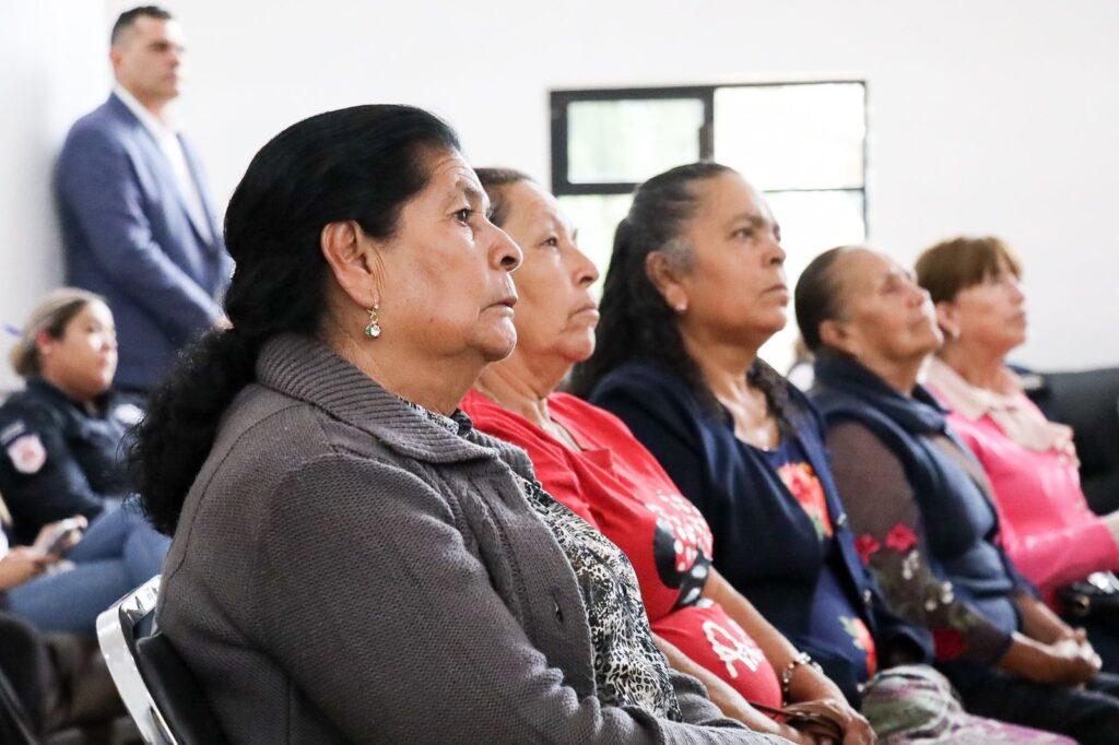 2 10 1024x682 - Presentan proyecto de columbarios. “esto será un gran apoyo para las familias iturbidenses”: Cindy Arvizu