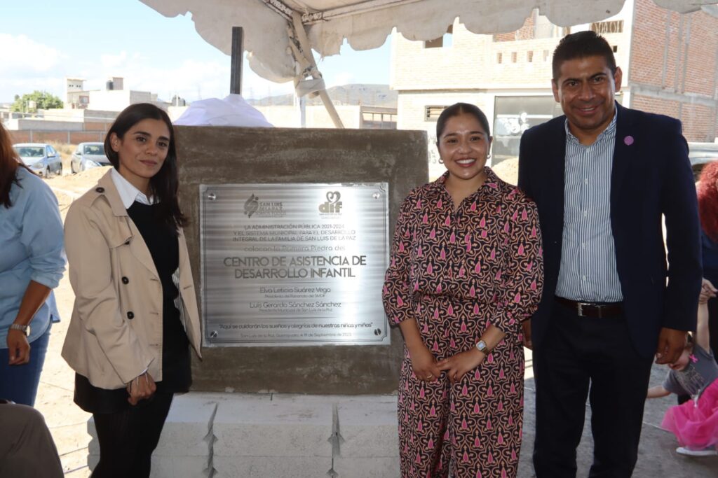 3 18 1024x683 - Colocan la primera piedra del nuevo CADI de San Luis de la Paz