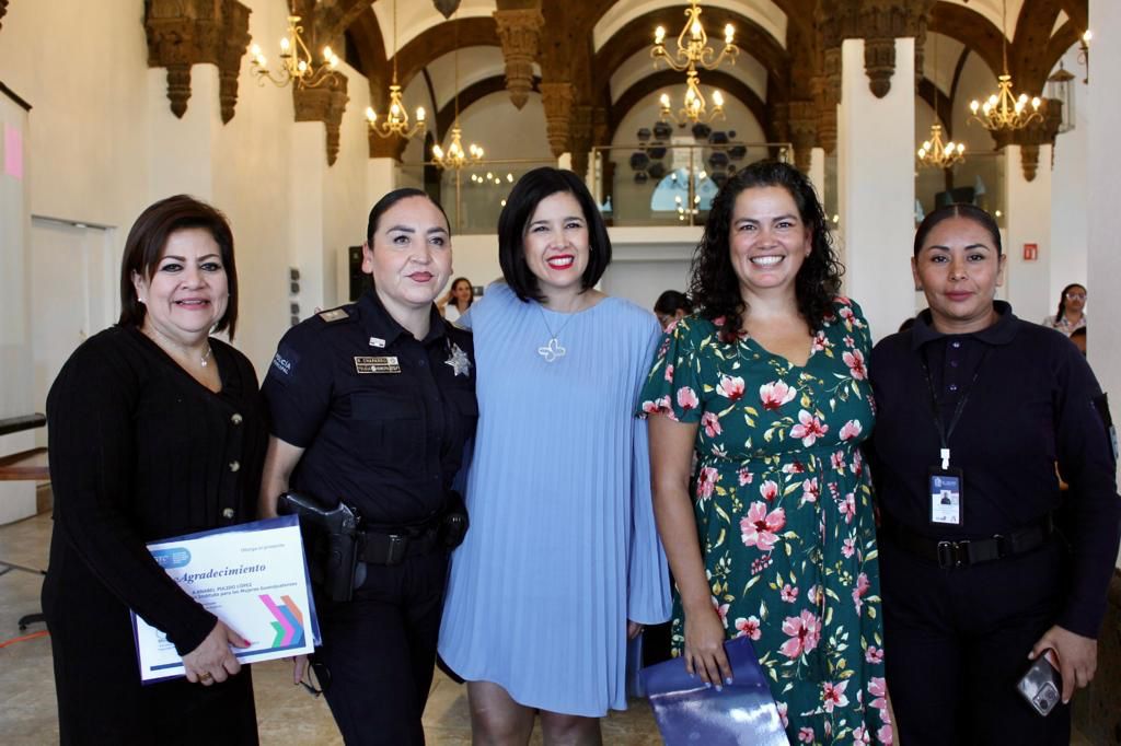 8 - Realizan sexta sesión de trabajo del Curso para el Fortalecimiento de Liderazgo de las Mujeres en Instituciones de Seguridad