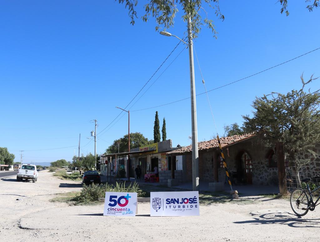 veg3 - Gobierno Municipal entrega obras para mayor seguridad en Los Vega de Arriba y San Antonio del Llano