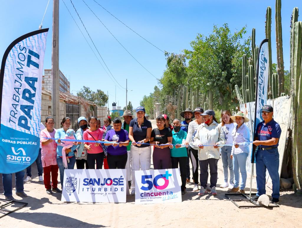 veg5 - Gobierno Municipal entrega obras para mayor seguridad en Los Vega de Arriba y San Antonio del Llano