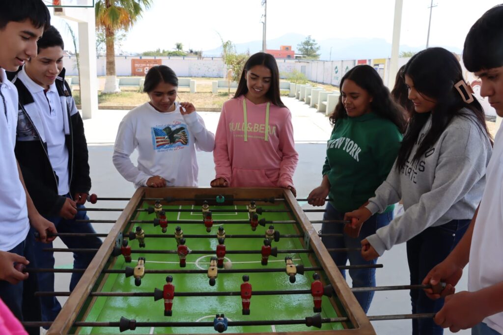 fe7 1024x682 - Realiza COMCA Feria de Prevención del Suicidio en Conalep