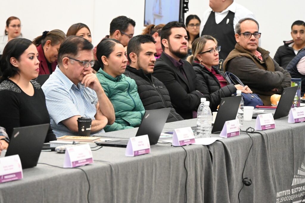 3 3 1024x682 - Capacita IEEG a integrantes de consejos distritales y municipales