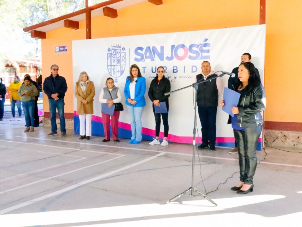 agro3 1024x771 - RECIBEN TRES MUJERES GANADERAS LA DISTINCIÓN “ORGULLO ITURBIDENSE”