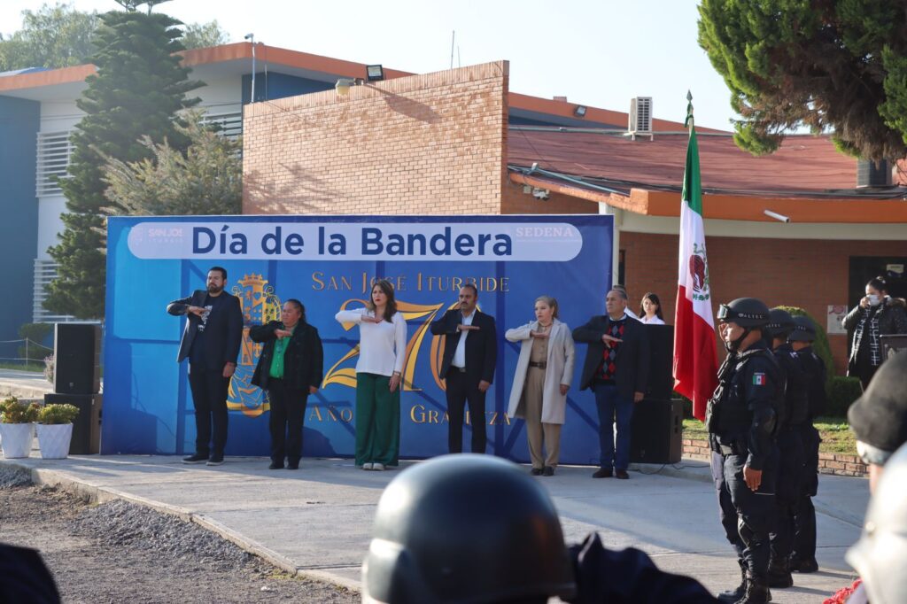 ban1 1024x682 - GOBIERNO MUNICIPAL DE SJI CONMEMORA EL DÍA DE LA BANDERA