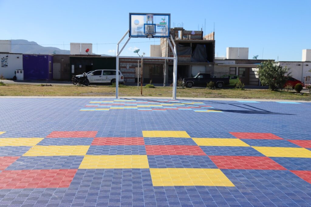 can1 1024x682 - ENTREGA MUNICIPIO REHABILITACIÓN DE CANCHAS DEPORTIVAS EN PRADOS DEL ROSARIO Y LA NICOLAS CAMPA