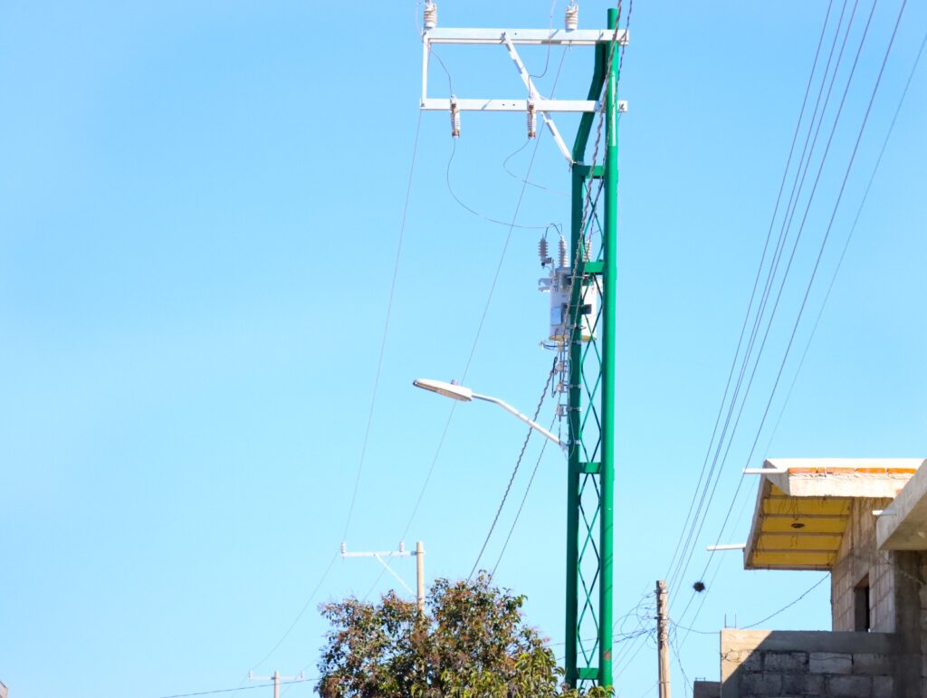 carro4 1024x771 - MUNICIPIO ENTREGA ELECTRIFICACIÓN EN PUERTO CARROZA