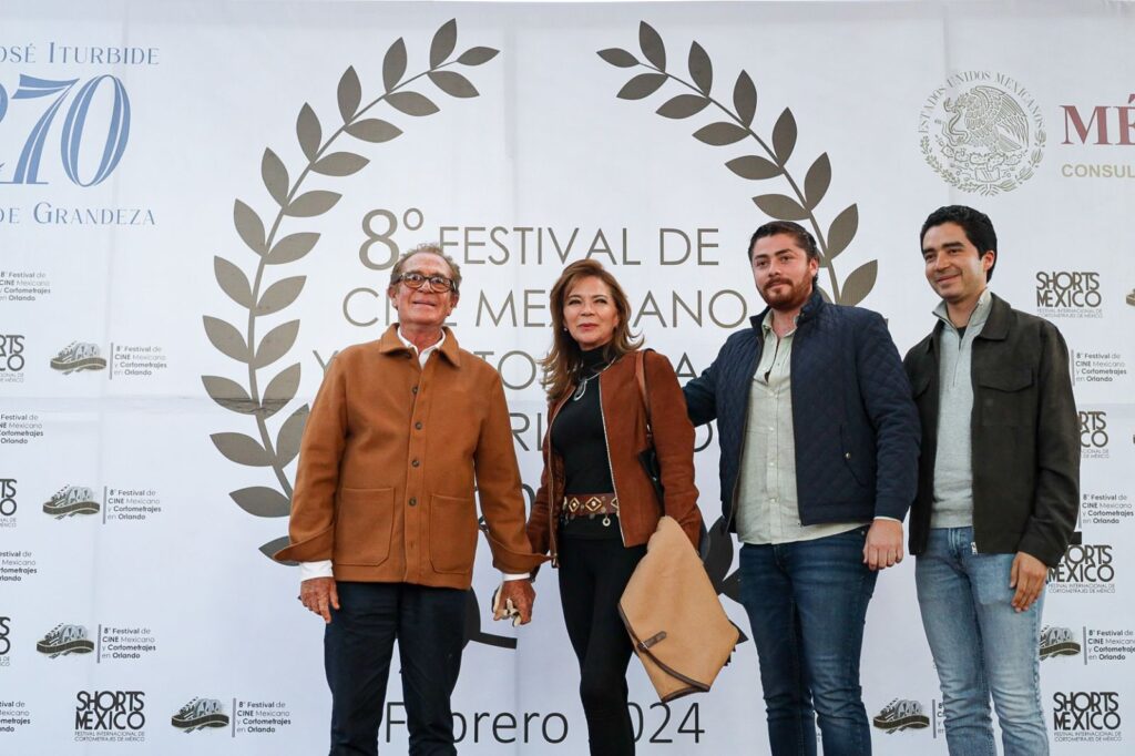 cin5 1024x682 - SE REALIZA PREMIACIÓN DEL 8° FESTIVAL INTERNACIONAL DE CINE MEXICANO Y CORTOMETRAJES DE ORLANDO