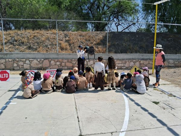 440958907 855472746577589 4916207387267262496 n - REALIZA SSP FERIAS DE SEGURIDAD EN COMUNIDADES Y CENTROS EDUCATIVOS