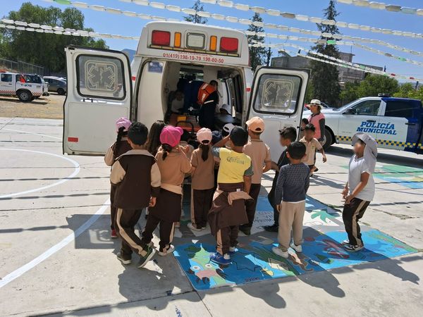 440965228 855472736577590 8769132748844571591 n - REALIZA SSP FERIAS DE SEGURIDAD EN COMUNIDADES Y CENTROS EDUCATIVOS