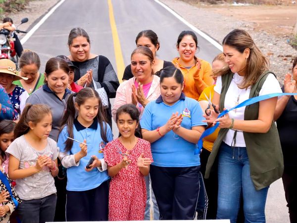 449093484 890353259756204 8098741122186105590 n - Inicia Cindy Arvizu gira de obras públicas en Fátima