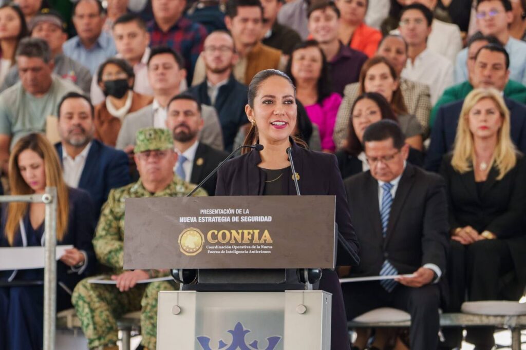 1 13 1024x682 - Libia Dennise presenta “CONFIA”, la nueva estrategia para recuperar la paz en Guanajuato