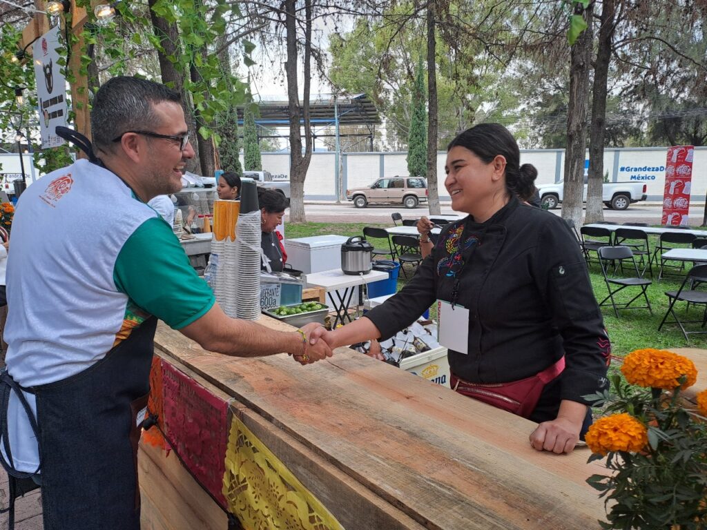 7 1024x768 - A disfrutar hoy del taco, la cerveza, el postre y la artesanía