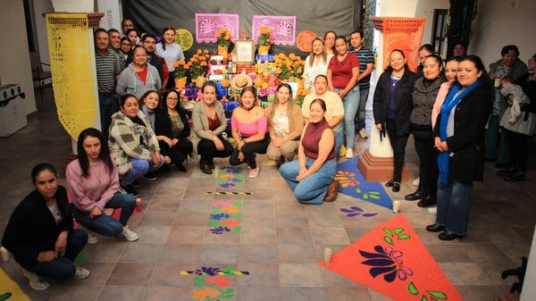 a 15 - DIF Municipal recuerda con cariño y gratitud a doña Rosa Martha Hernández