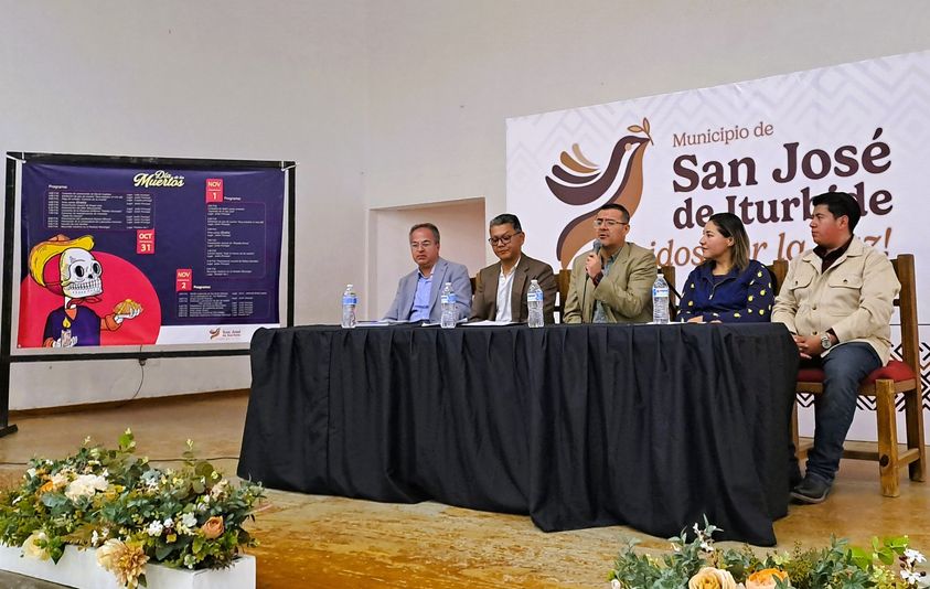 a 8 - San José de Iturbide contará con estadio multifuncional para 10 mil personas