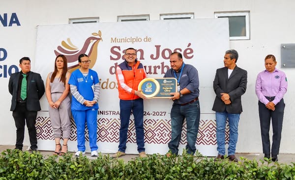 1 1 - San Jos&eacute; de Iturbide recibe Insignia Oro del programa &ldquo;Vive sin adicciones&rdquo;
