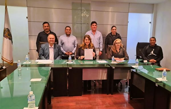 39 - Instalan formalmente el Comité de Transición en San José Iturbide