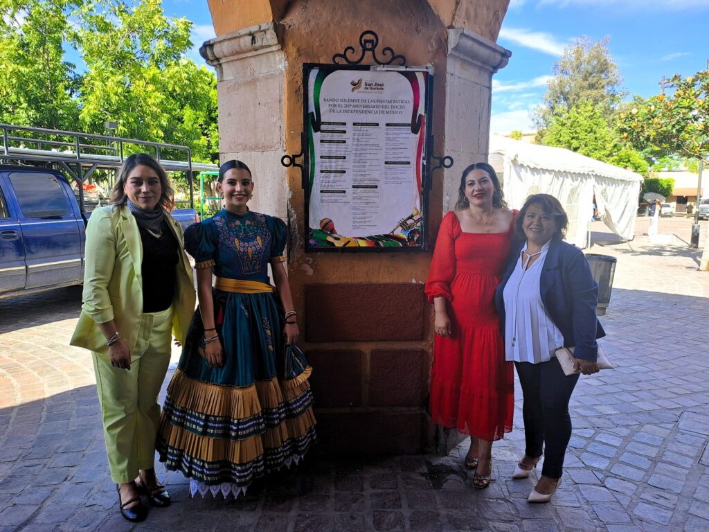 7 1024x768 - San Jos&eacute; de Iturbide inicia las Fiestas Patrias con la develaci&oacute;n del Bando Solemne