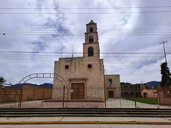 A 34 - Ayuntamiento aprobó donación a la Parroquia de los predios de las capillas de La Venta y Cerrito del Arenal