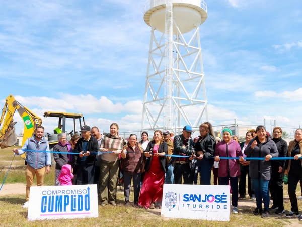 A 52 - Entrega Cindy Arvizu obras de infraestructura hídrica y pavimentación en San Antonio Viborillas y El Tulillo de Abajo
