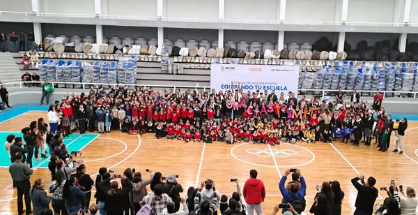 A 60 - Alianza del Gobierno Municipal y Timken se traduce en 775 apoyos para más de 170 escuelas de San José de Iturbide