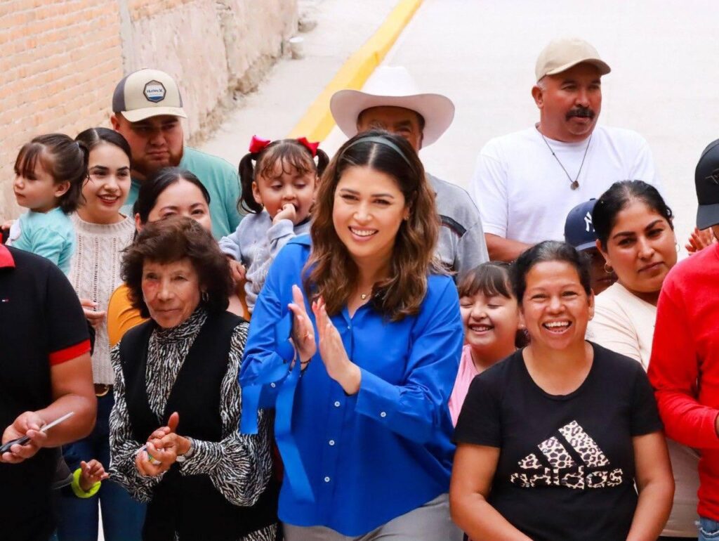 C 11 1024x770 - Entrega Cindy Arvizu obras de electrificaci&oacute;n y pavimentaci&oacute;n en localidades de San Jos&eacute; Iturbide