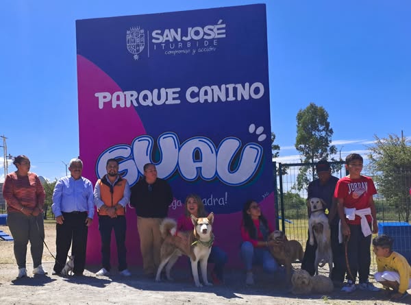 D 35 - Cindy Arvizu inaugura &ldquo;Parque Canino Guau&rdquo; en los terrenos de la Caja