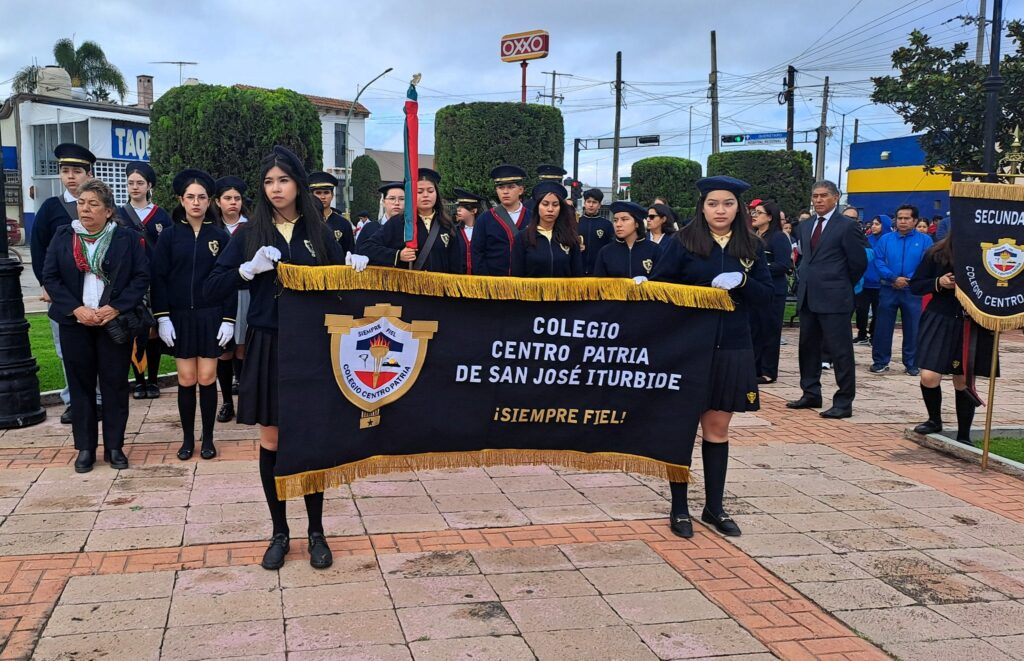 e 2 1024x661 - Autoridades conmemoran el 215 Aniversario del Inicio de la Independencia de M&eacute;xico