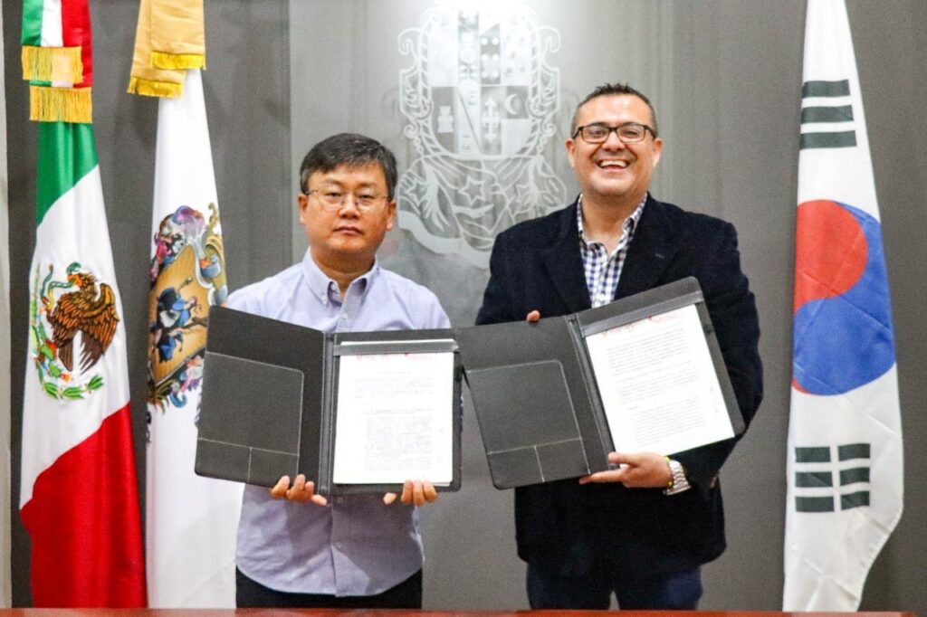 1 1 1024x682 - Firman histórico convenio Gobierno Iturbidense y NEDEC