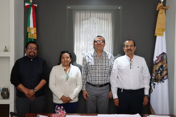 A 29 - Se reúne alcalde con SEG para mejorar infraestructura de la Normal