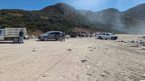 a 21 - Sofocación de incendio de tiradero está al 90%