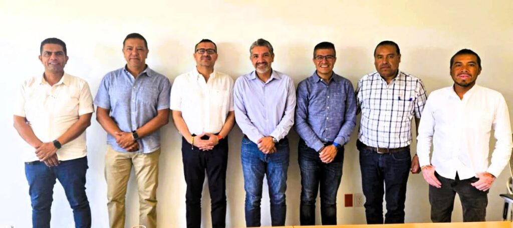 A 59 1024x456 - Manuel Montes se reúne con titular estatal del agua para gestionar infraestructura en comunidades