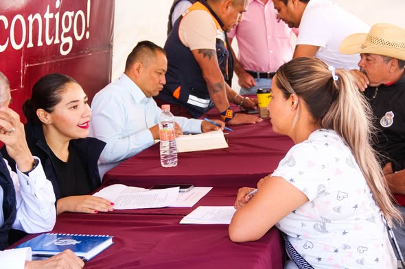 a 50 - Gobierno Municipal acerca atención en San Antonio Viborillas