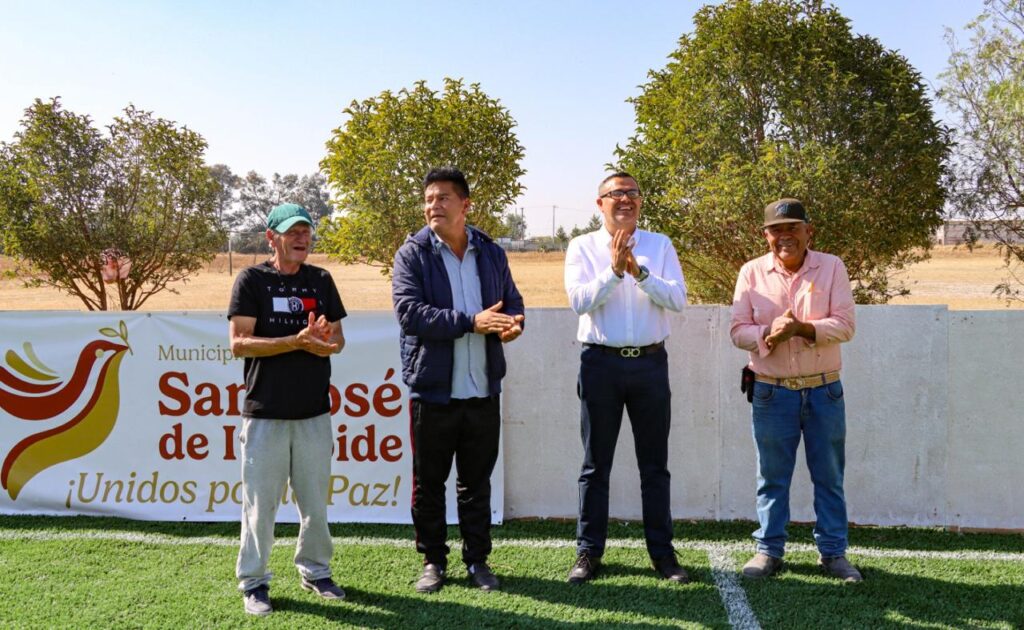 D 2 1024x630 - Pueblo Nuevo ya cuenta con cancha de futbol 5