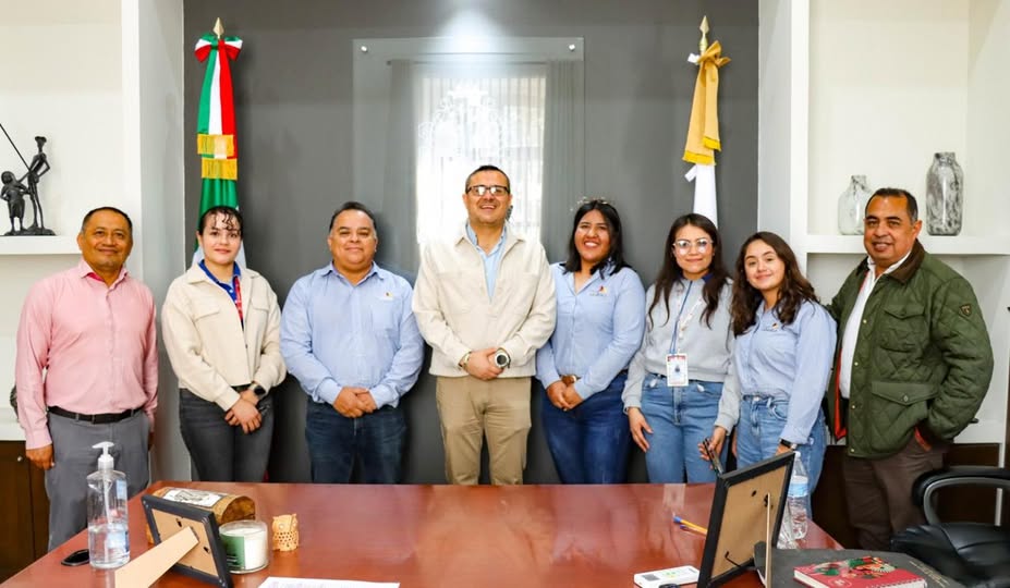 H 2 - Porcelanite-Lamosa evalúa ingresar a “Adopta una comunidad”